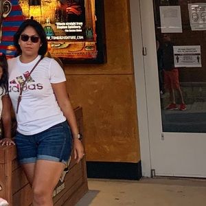 Meet your Posher, Ana